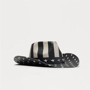 Fashion Nova Black Star-Embellished Hat